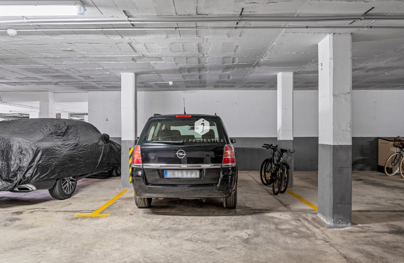 Resale - Apartment / flat -
Torrevieja - Costa Blanca