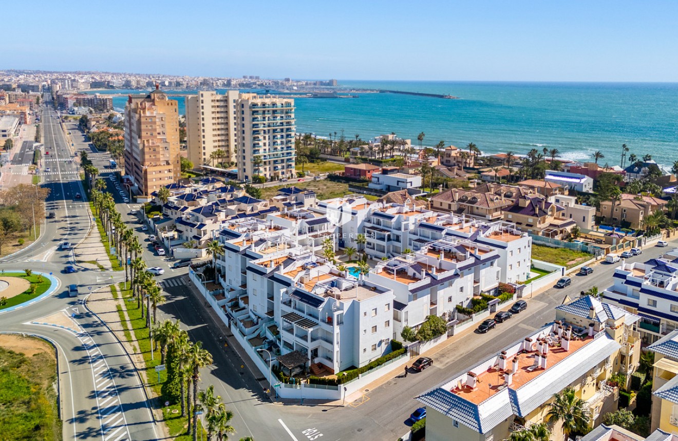 Resale - Apartment / flat -
Torrevieja - Costa Blanca