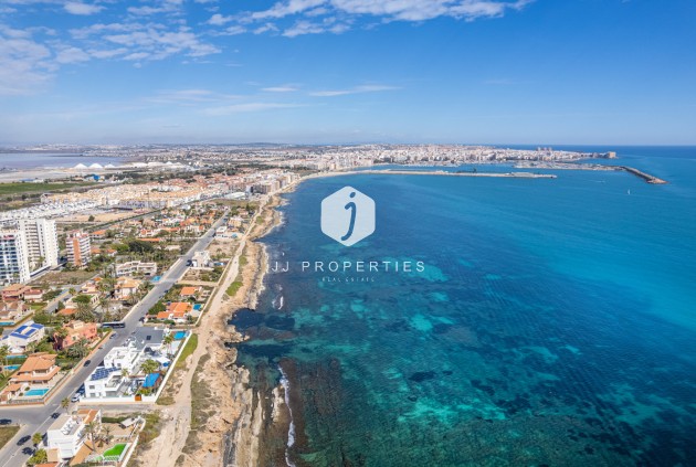 Resale - Apartment / flat -
Torrevieja - Costa Blanca