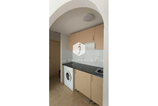 Resale - Chalet -
Torrevieja - Los Balcones