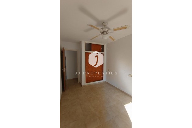 Resale - Chalet -
Torrevieja - Los Balcones