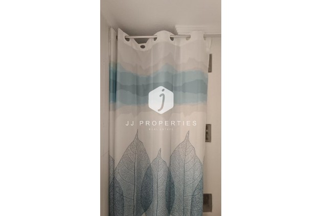 Resale - Chalet -
Torrevieja - Los Balcones