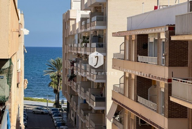 Resale - Apartment / flat -
Torrevieja - Playa del Cura