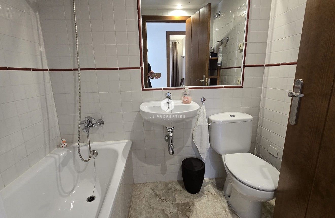 Resale - Apartment / flat -
Punta Prima - Costa Blanca