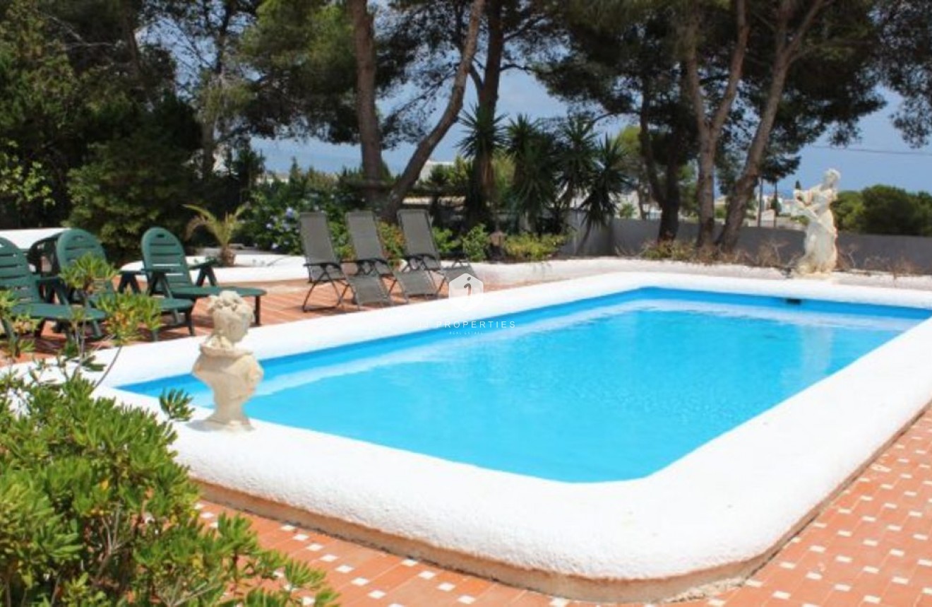 Resale - Villa -
Cabo Roig - Costa Blanca