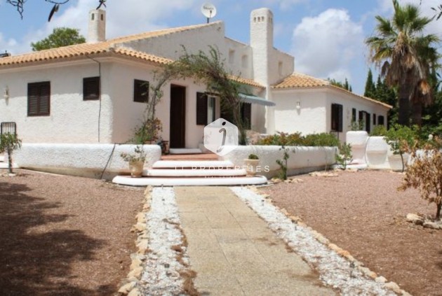 Resale - Villa -
Cabo Roig - Costa Blanca