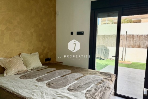 Resale - Villa -
Cabo Roig - Costa Blanca