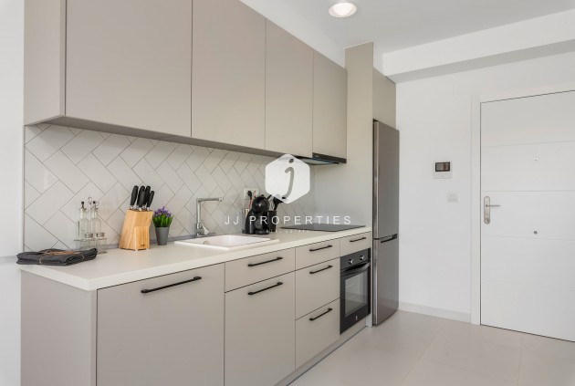 Resale - Apartment / flat -
San Miguel de Salinas - Inland