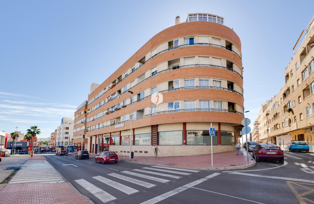 Aus zweiter Hand - Wohnung -
Torrevieja - Centro