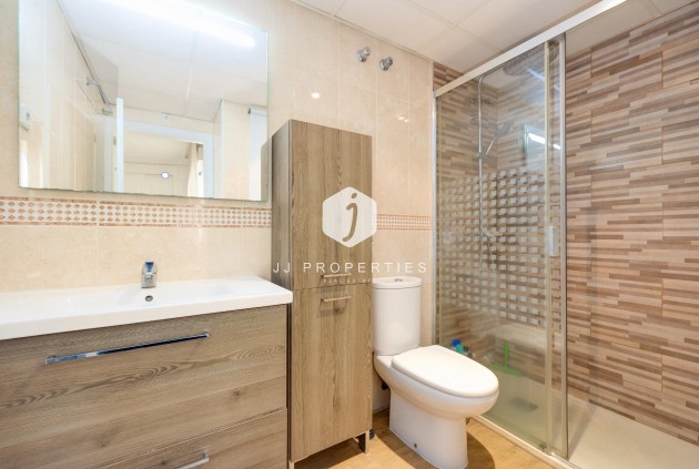 Aus zweiter Hand - Wohnung -
Torrevieja - Centro