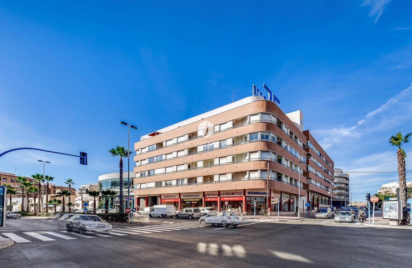 Aus zweiter Hand - Wohnung -
Torrevieja - Centro