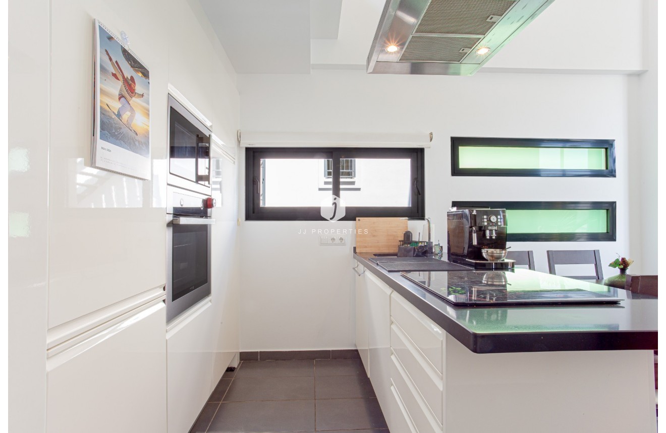 D'occasion - Villa -
Orihuela Costa - Costa Blanca