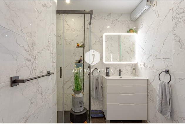 D'occasion - Villa -
Orihuela Costa - Costa Blanca