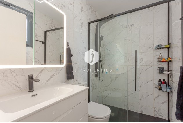 D'occasion - Villa -
Orihuela Costa - Costa Blanca