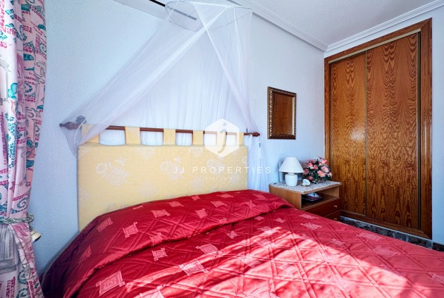 Resale - Chalet -
Orihuela Costa - Costa Blanca