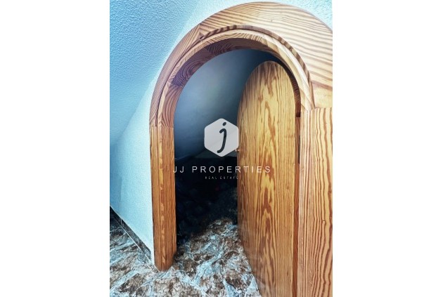 Resale - Chalet -
Orihuela Costa - Costa Blanca