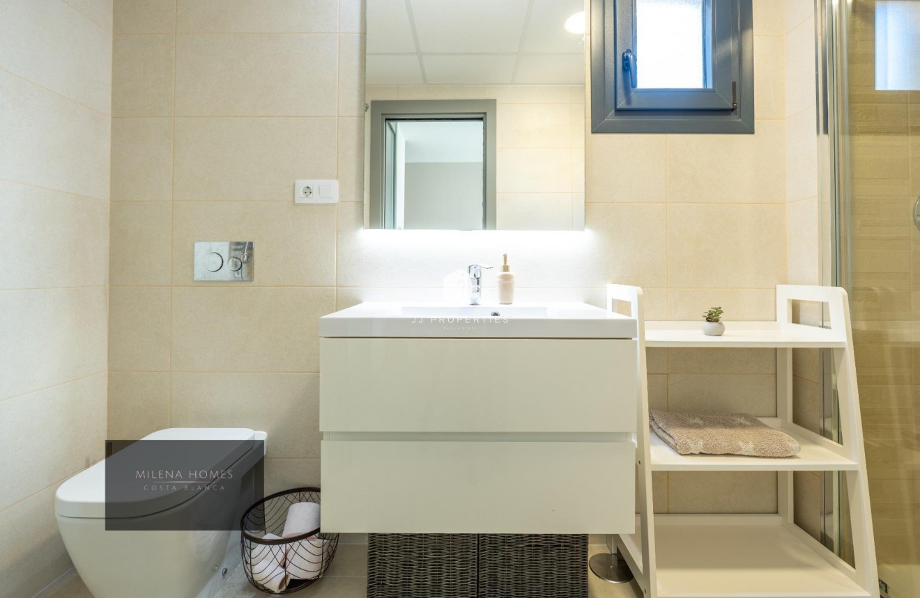 Tweedehands - Appartement / flat -
Orihuela Costa - La Zenia