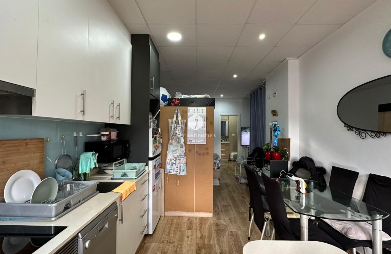 Resale - Apartment / flat -
Torrevieja - Sector 25