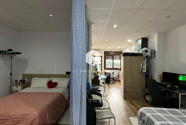 Resale - Apartment / flat -
Torrevieja - Sector 25