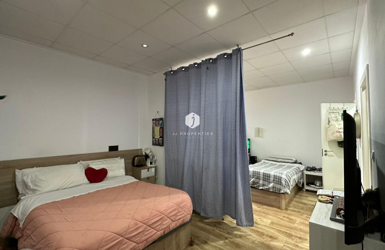 Resale - Apartment / flat -
Torrevieja - Sector 25