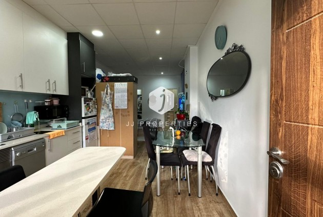 Resale - Apartment / flat -
Torrevieja - Sector 25