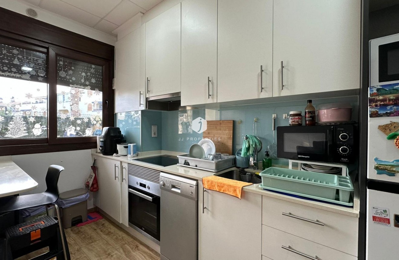 Resale - Apartment / flat -
Torrevieja - Sector 25