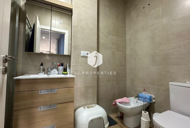 Resale - Apartment / flat -
Torrevieja - Sector 25