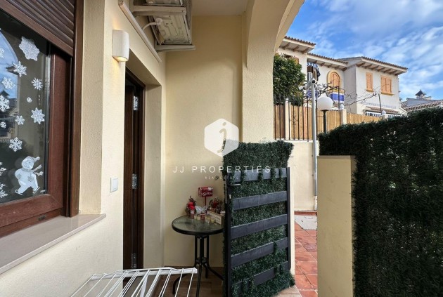 Resale - Apartment / flat -
Torrevieja - Sector 25