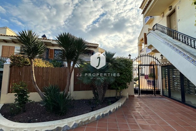 Resale - Apartment / flat -
Torrevieja - Sector 25