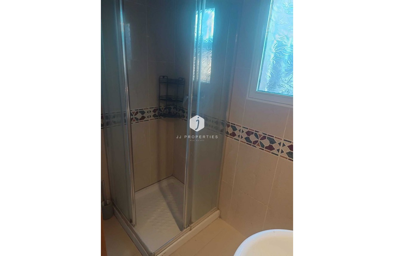 Segunda mano - Villa -
Los Altos - Costa Blanca