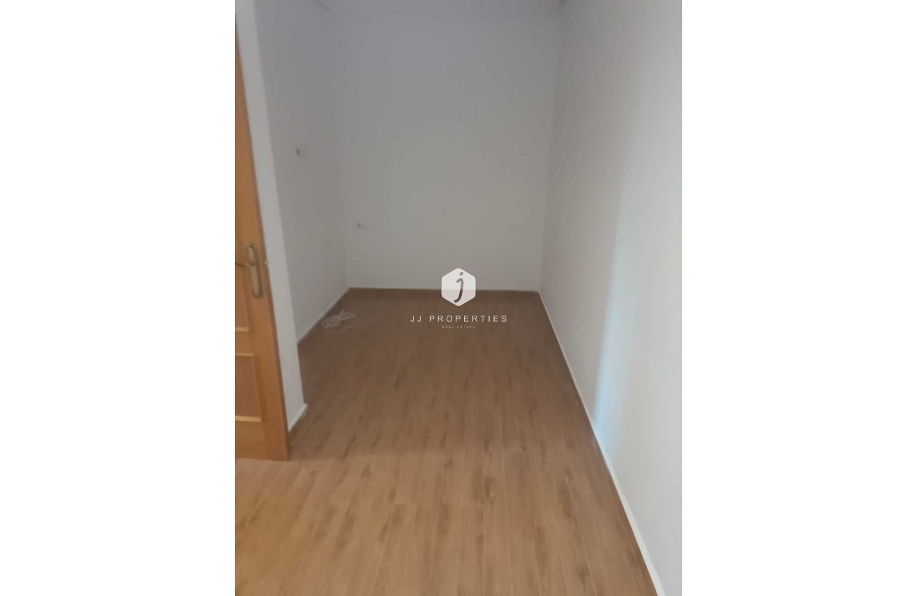 Segunda mano - Villa -
Los Altos - Costa Blanca