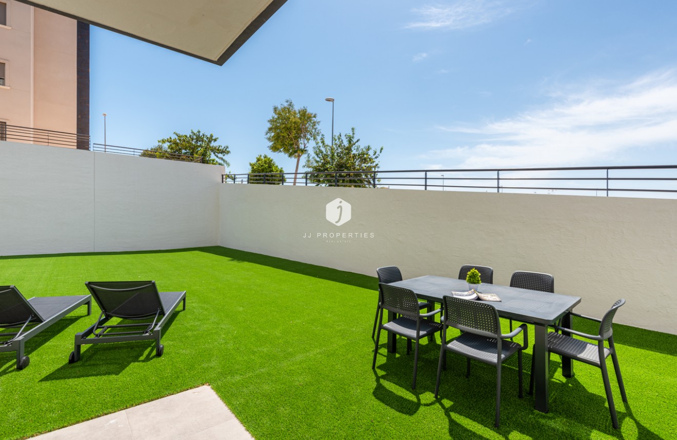 Segunda mano - Apartamento / piso -
San Miguel de Salinas - Inland