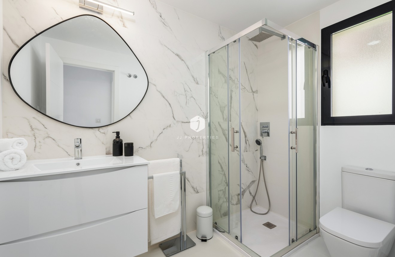 Segunda mano - Apartamento / piso -
San Miguel de Salinas - Inland