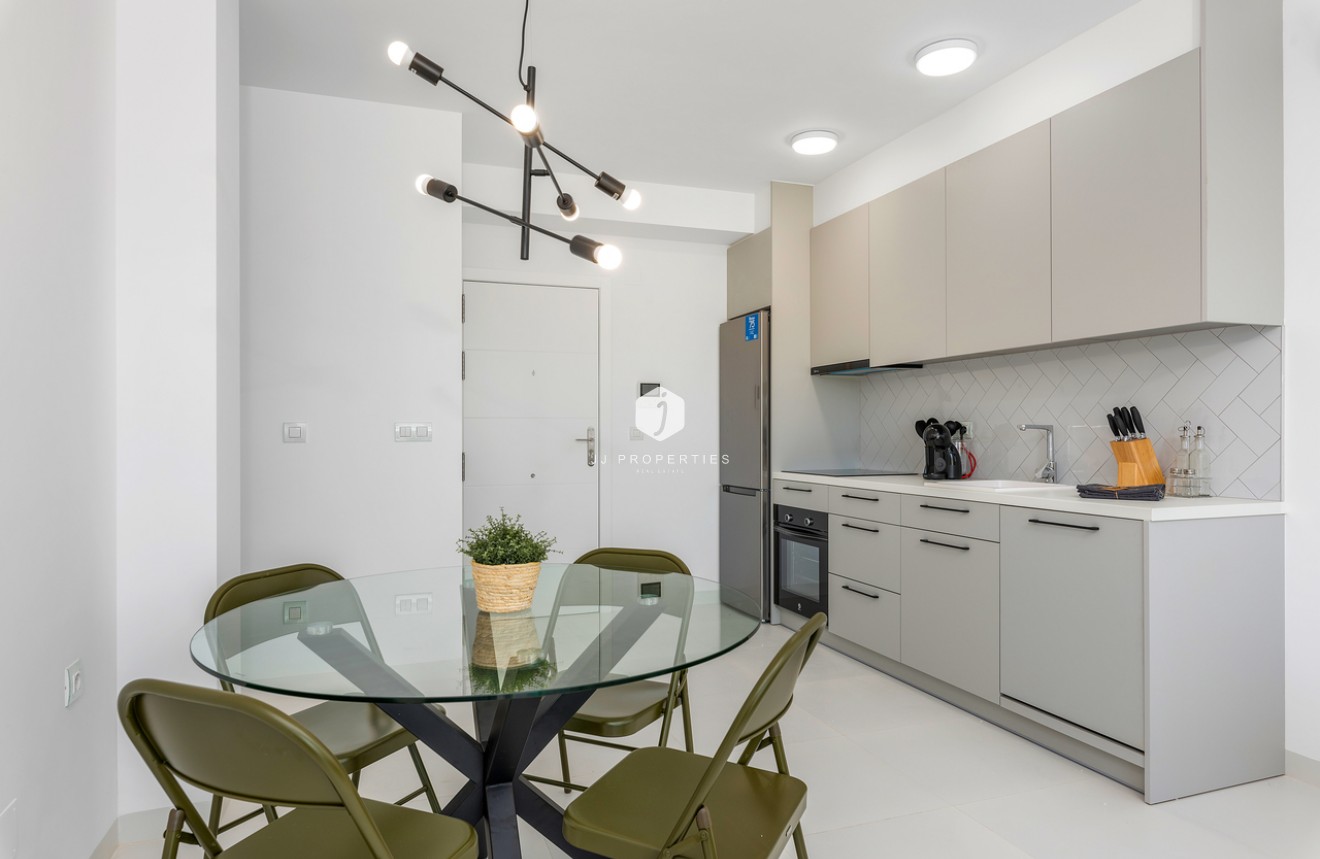 Segunda mano - Apartamento / piso -
San Miguel de Salinas - Inland