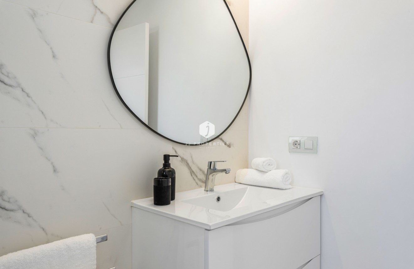 Segunda mano - Apartamento / piso -
San Miguel de Salinas - Inland