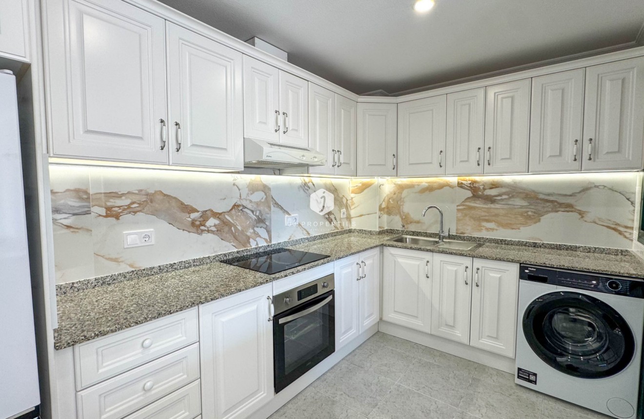 Z drugiej ręki - Mieszkanie w bloku -
Orihuela Costa - Costa Blanca