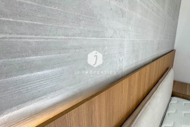 Z drugiej ręki - Mieszkanie w bloku -
Orihuela Costa - Costa Blanca