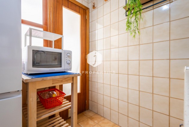 Z drugiej ręki - Mieszkanie w bloku -
Torrevieja - Costa Blanca