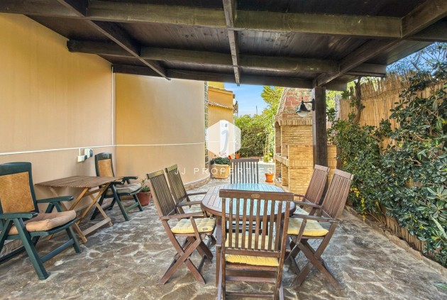 Z drugiej ręki - Villa -
Torrevieja - Costa Blanca