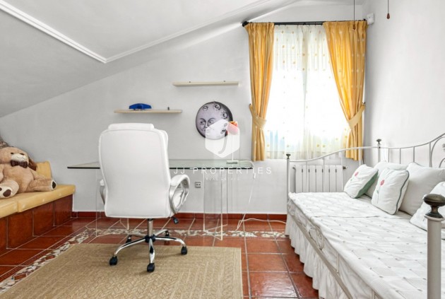 Z drugiej ręki - Villa -
Torrevieja - Costa Blanca