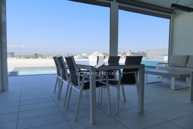 Aus zweiter Hand - Villa -
Benijofar - Costa Blanca