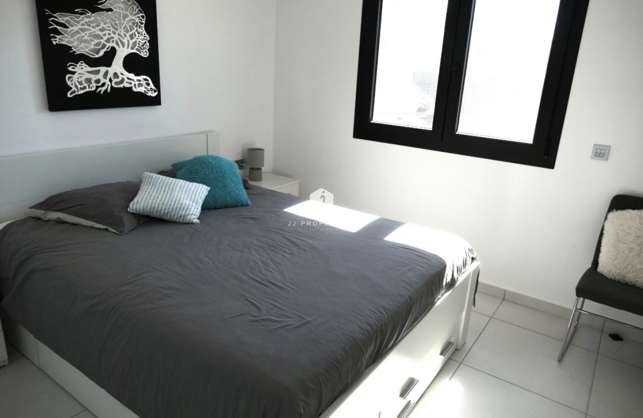 Aus zweiter Hand - Villa -
Benijofar - Costa Blanca