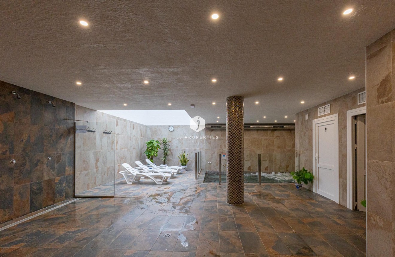 Aus zweiter Hand - Wohnung -
Guardamar del Segura - El Raso