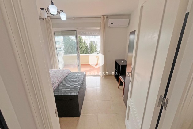 Aus zweiter Hand - Duplex -
San Miguel de Salinas - Las Filipinas