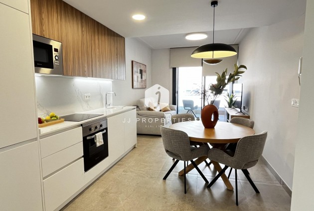 Z drugiej ręki - Mieszkanie w bloku -
Torrevieja - Playa del Cura