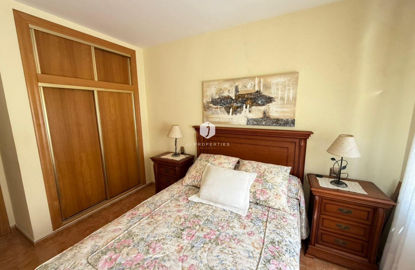 Aus zweiter Hand - Wohnung -
Torrevieja - Playa del Cura