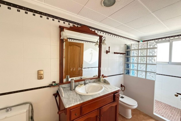 Aus zweiter Hand - Wohnung -
Torrevieja - Playa del Cura