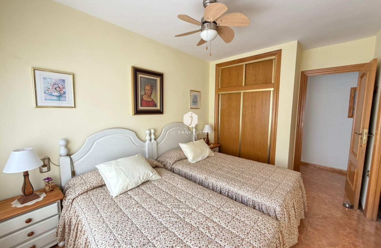 Aus zweiter Hand - Wohnung -
Torrevieja - Playa del Cura