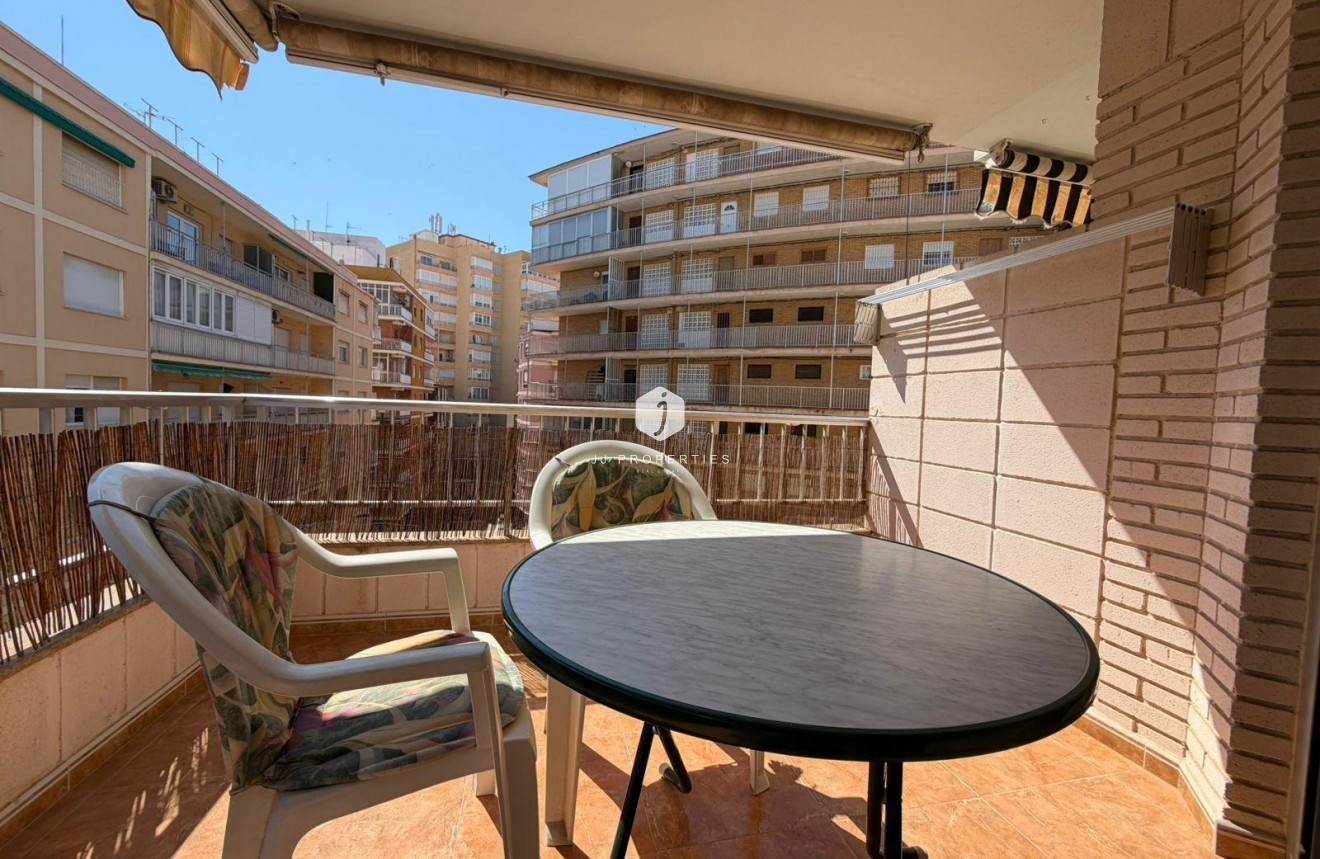 Aus zweiter Hand - Wohnung -
Torrevieja - Playa del Cura
