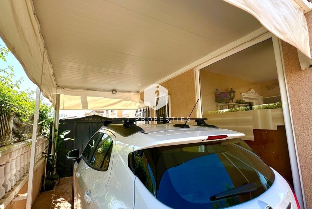 D'occasion - Villa -
Orihuela Costa - La Regia